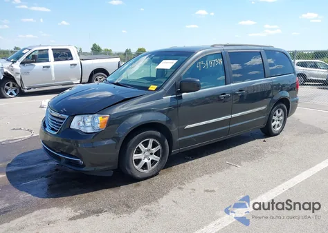 2012 Chrysler Town & Country Touring z USA, uszkodzony, nr VIN 2C4RC1BG4CR307356